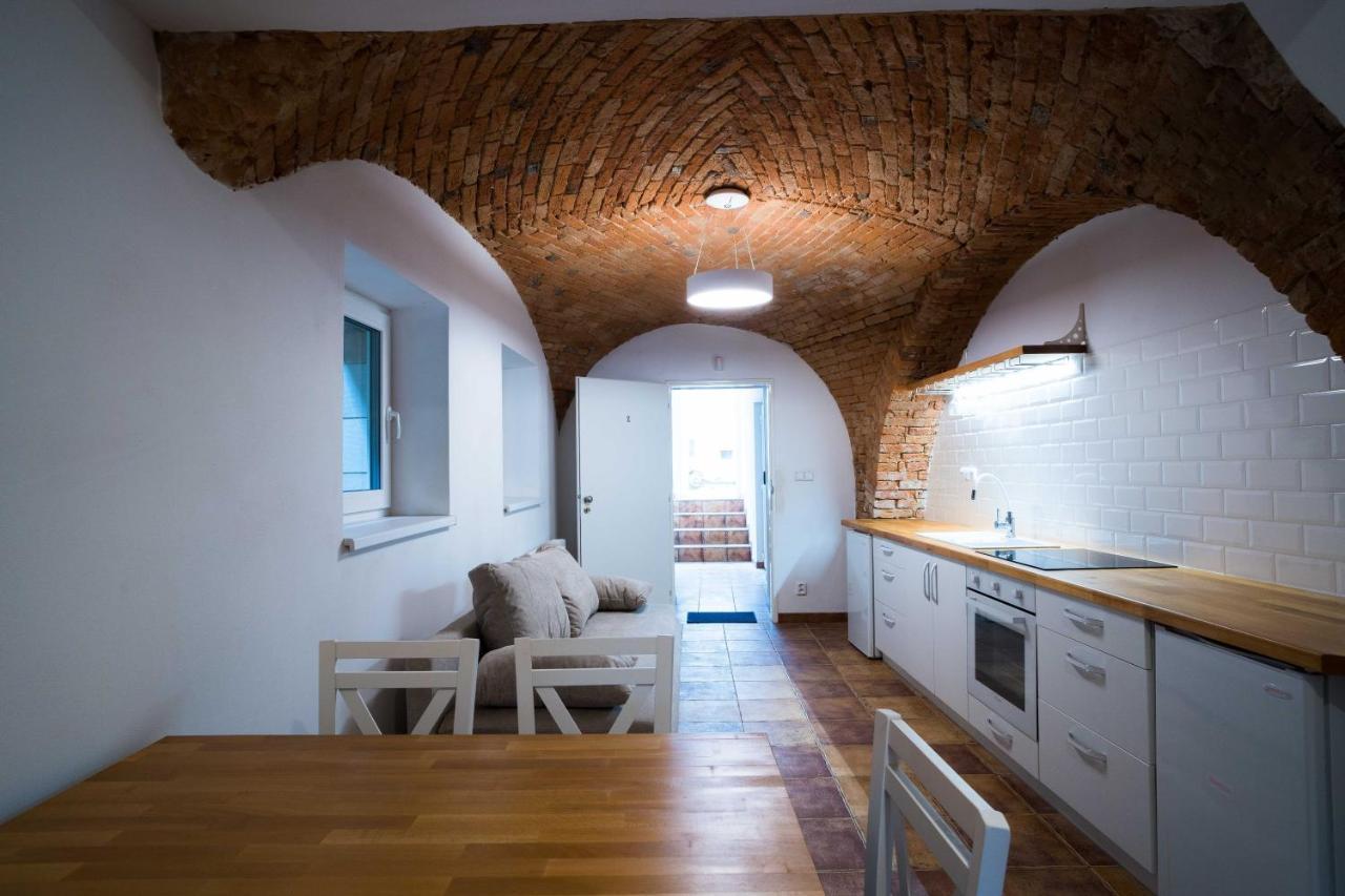 Apartmany Habanska, Cely Dum Pouzdrany Exterior foto
