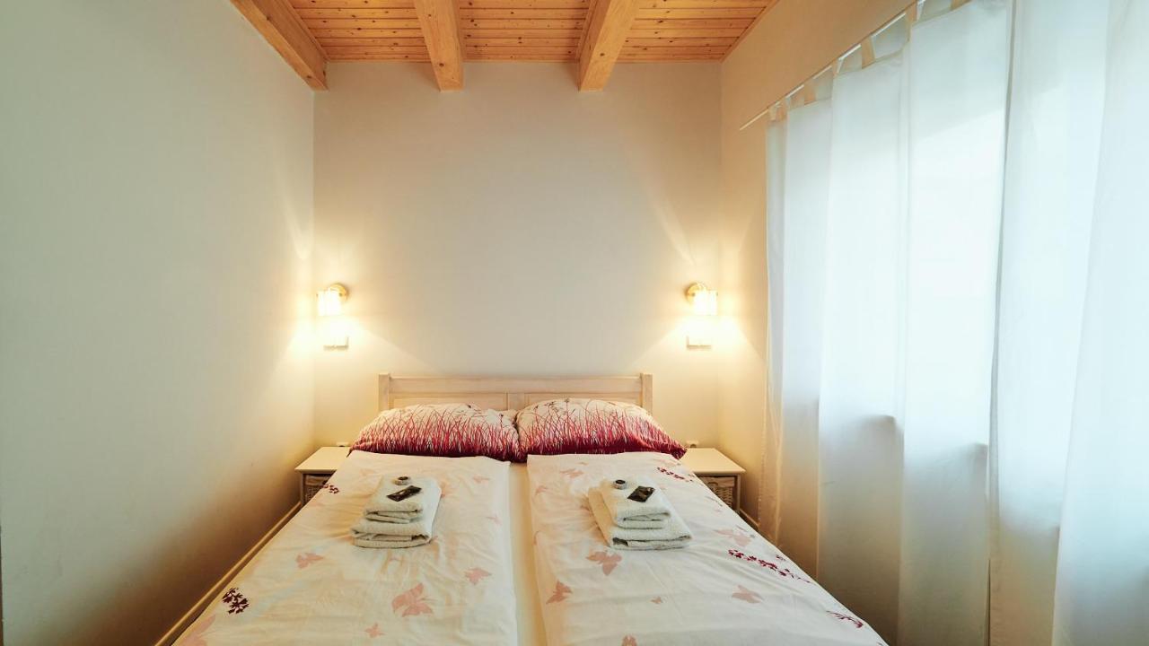 Apartmany Habanska, Cely Dum Pouzdrany Exterior foto